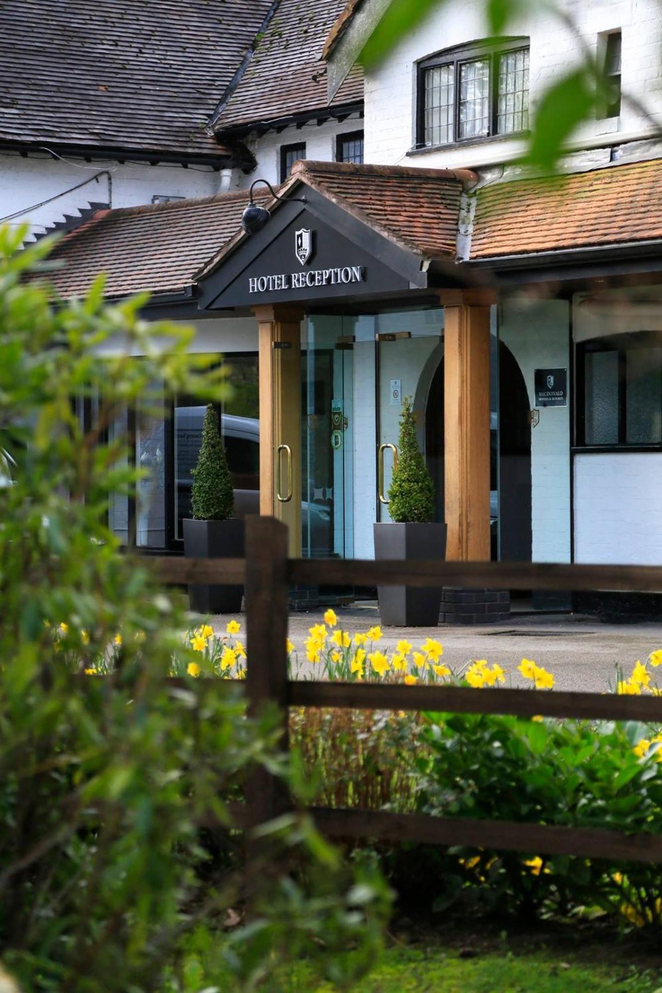 Macdonald Craxton Wood Hotel & Spa Ledsham  Eksteriør bilde